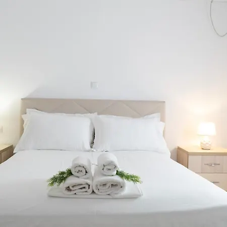 24 Sarandë